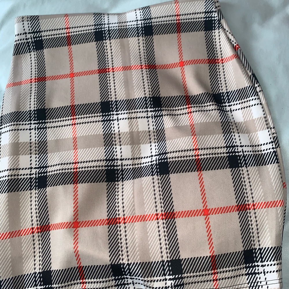 Burberry printed skirt